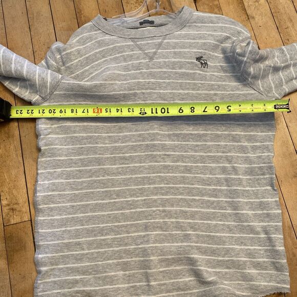 Abercrombie & Fitch Men’s XL Thermal Sweater Muscle Grey Striped Pullover - Picture 9 of 10